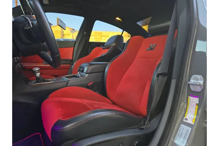 $31995 : 2017 Charger image 10