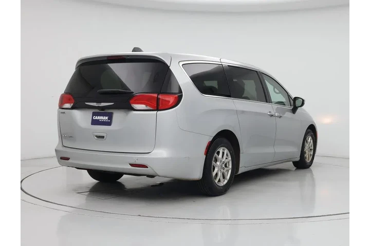 $21998 : Chrysler Voyager 2022 LX 4dr image 8