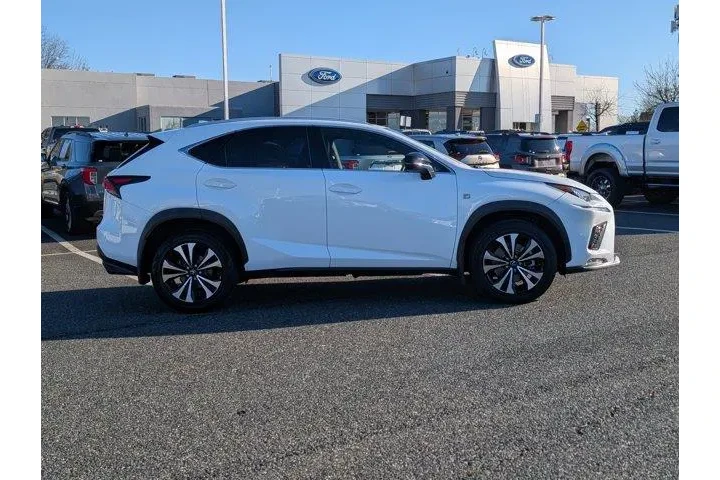 $20487 : Lexus NX 300 2021 AWD F SPOR image 2