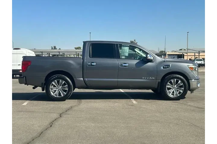 $20650 : Nissan Titan 2017 4x2 S 4dr image 2
