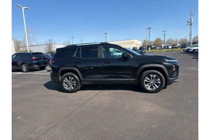 $29980 : Chevrolet Equinox 2025 4x4 L image 5