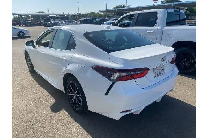 $26500 : Toyota Camry 2024 SE 4dr Sed image 4