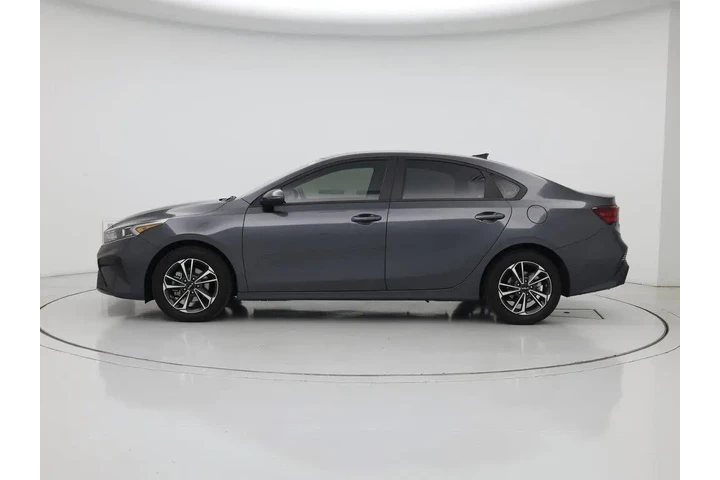 $19998 : Kia Forte 2024 LXS 4dr Sedan image 3