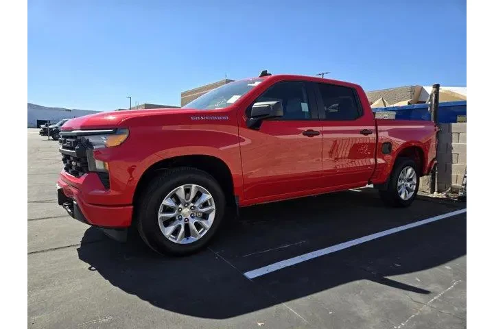 $29991 : Chevrolet Silverado 1500 202 image 2