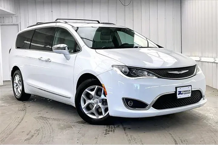 $12990 : Chrysler Pacifica 2020 Limit image 1