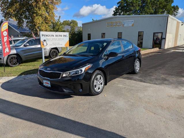 $8900 : 2018 Forte LX image 1