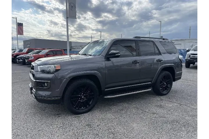 $30883 : Toyota 4Runner 2020 AWD Limi image 7