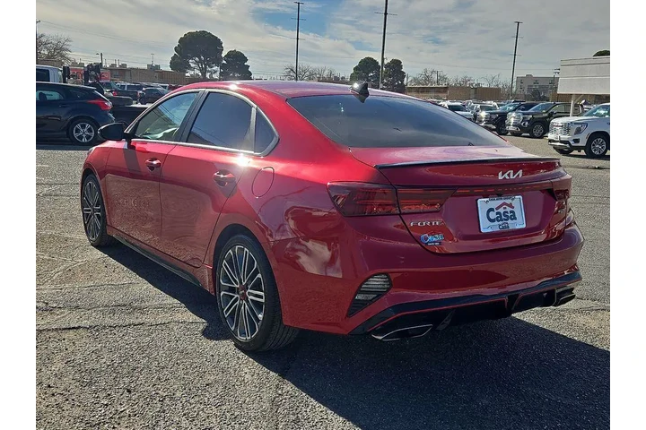 $23382 : Kia Forte 2024 GT 4dr Sedan image 4