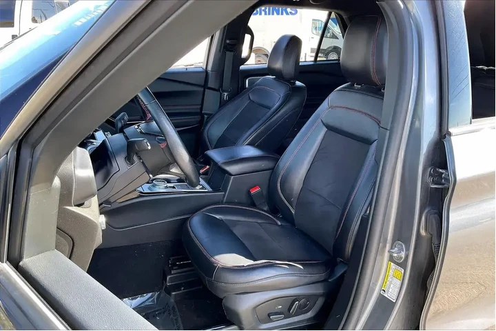 $35997 : Ford Explorer 2023 AWD ST-Li image 7