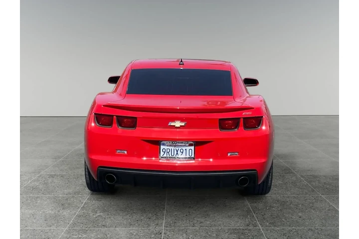 $24712 : Chevrolet Camaro 2010 SS 2dr image 4