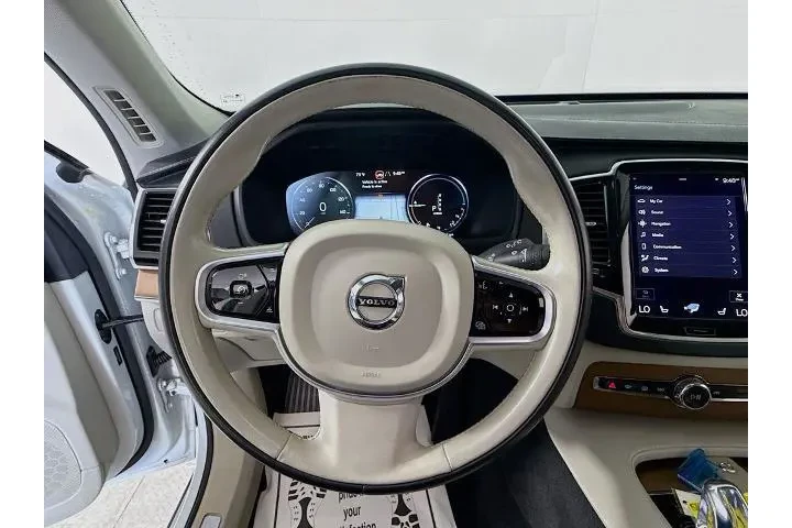$21900 : Volvo XC90 2017 AWD T8 eAWD image 7