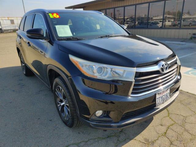 $20999 : 2016 Highlander XLE image 8