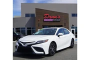 2021 Camry SE Sedan 4D en Tulare