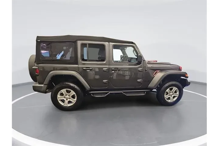 $28422 : Jeep Wrangler Unlimited 2021 image 6