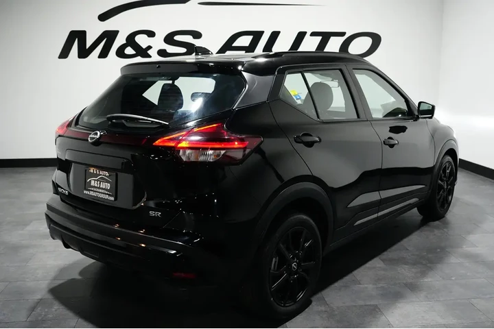 $18738 : 2023 Kicks SR image 10