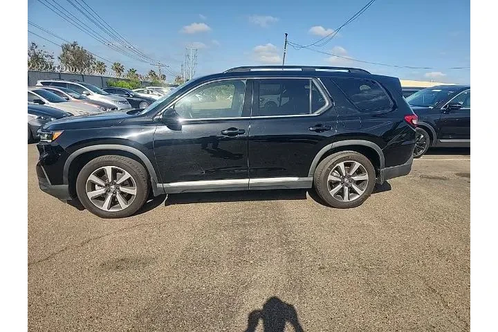 $38991 : Honda Pilot 2023 Touring 4dr image 8