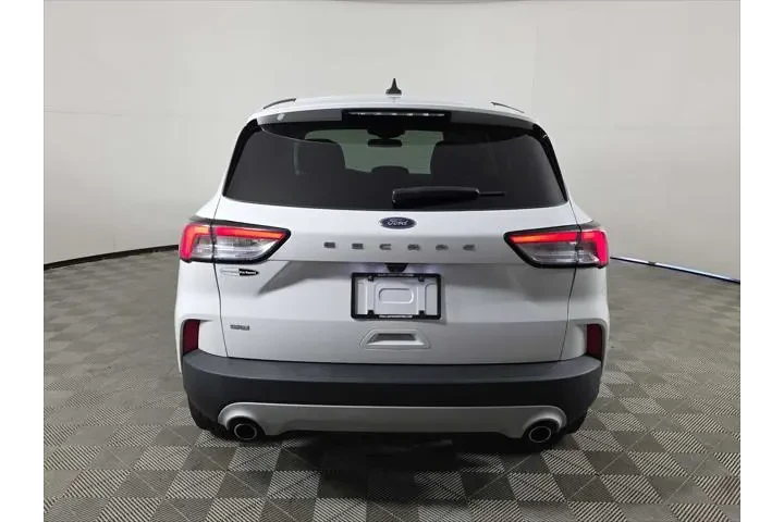 $16400 : Ford Escape 2022 SE 4dr SUV image 7