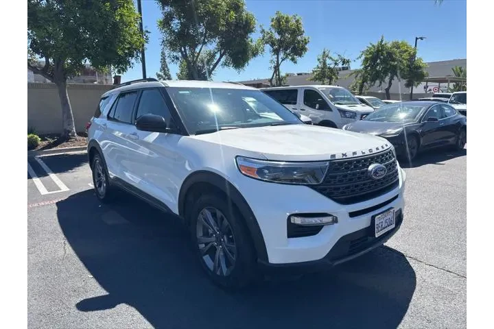 $29499 : Ford Explorer 2023 XLT 4dr S image 4
