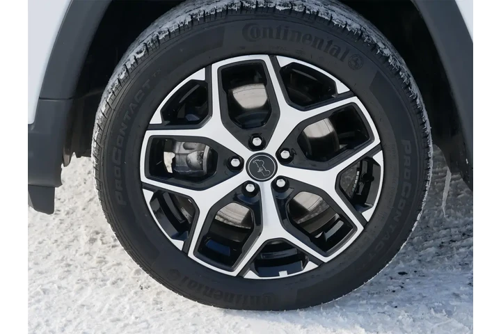 $21992 : Jeep Compass 2025 4x4 Limite image 9