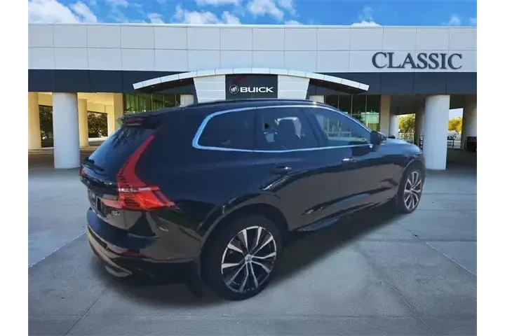 $28987 : Volvo XC60 2022 AWD B5 Momen image 9