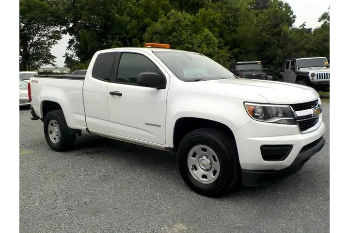 $15117 : 2019 Colorado Work Truck Ext. image 7