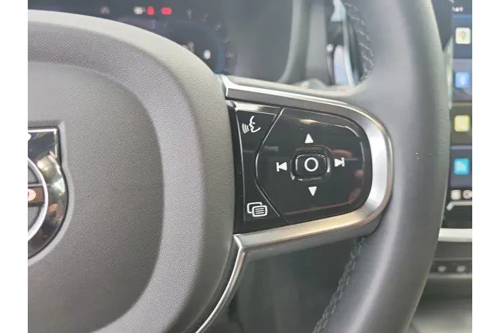 $34500 : Volvo V60 Cross Country 2023 image 6