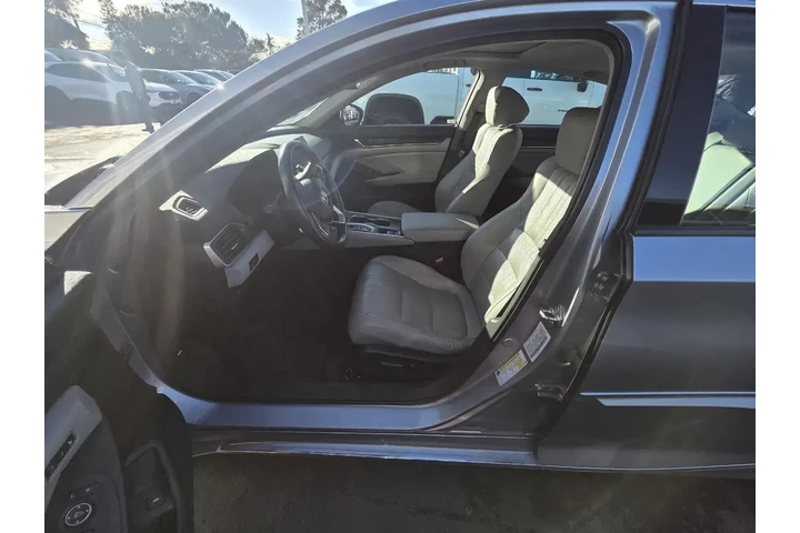 $21179 : Honda Accord 2018 EX-L 4dr S image 9