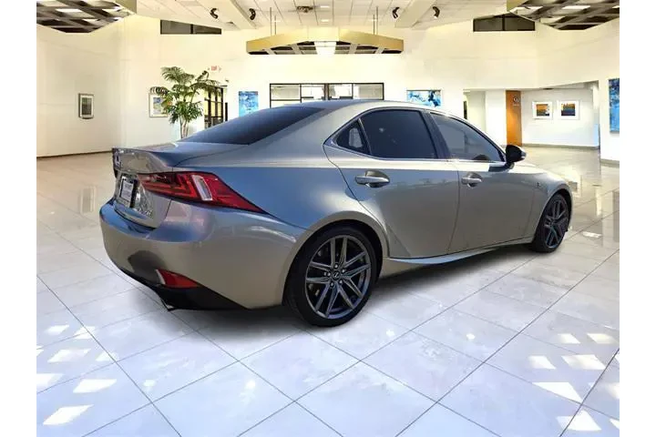 $24700 : Lexus IS 350 2016 4dr Sedan image 7