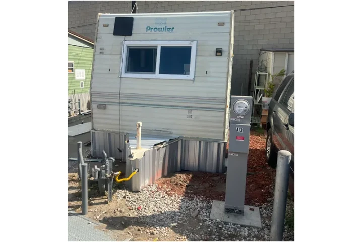 $39000 : VENDO TRAILA CHICA image 3