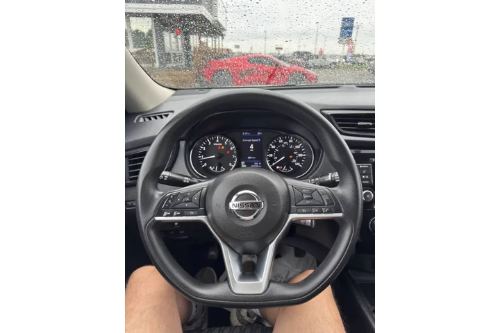 $10500 : 2018 Rogue S image 9