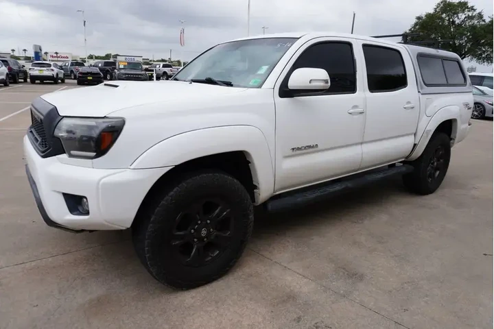 $21225 : Toyota Tacoma 2012 4x4 V6 4d image 3