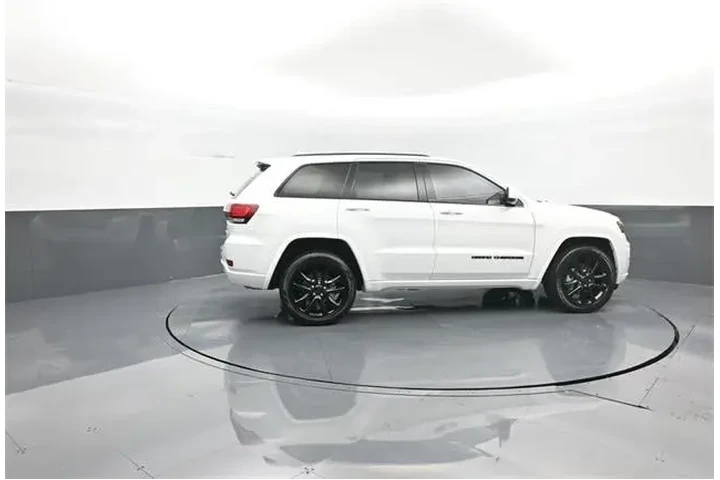 $26358 : Jeep Grand Cherokee 2021 4x4 image 8