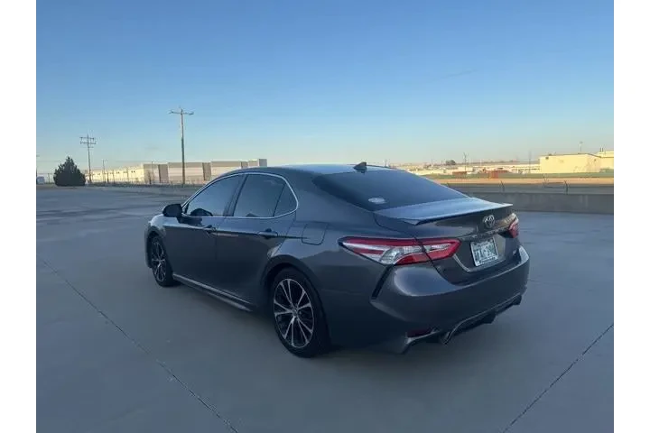 $18240 : Toyota Camry 2020 SE 4dr Sed image 7