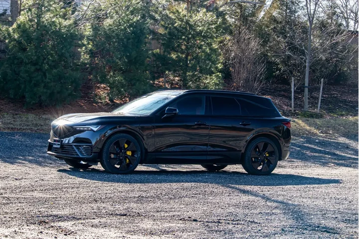 $27195 : Acura ZDX 2024 AWD Type S 4d image 3