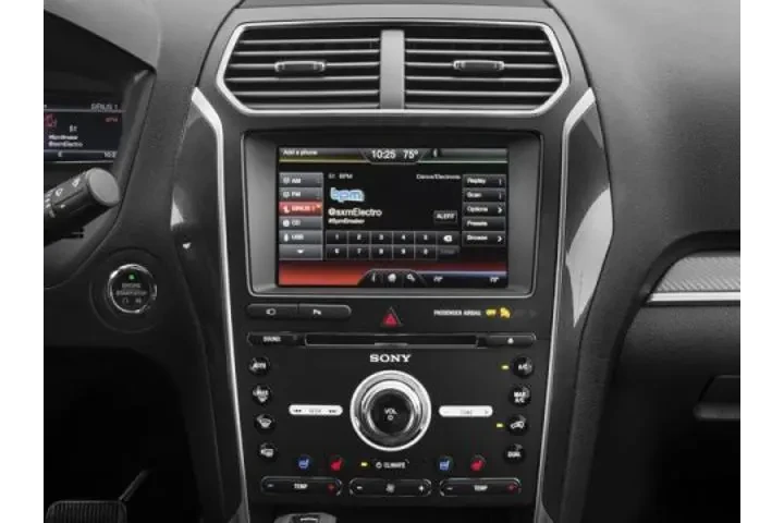 $16995 : Ford Explorer 2017 AWD Sport image 10