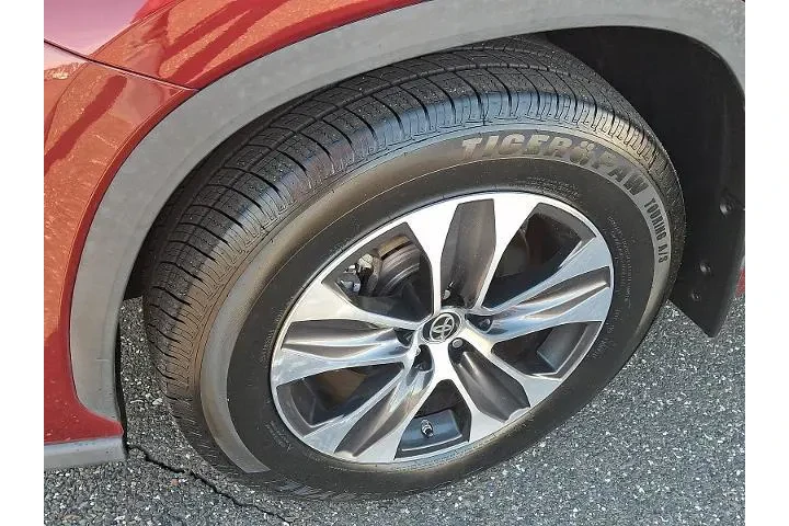 $35437 : Toyota Highlander 2022 AWD X image 8