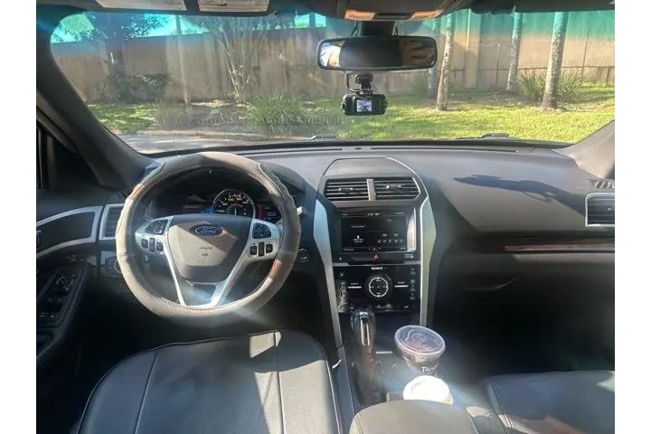 $15000 : Ford Explorer 2015 Limited 4 image 9