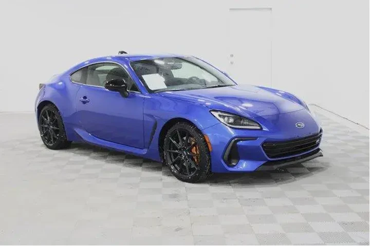 $34988 : Subaru BRZ 2025 tS 2dr Coupe image 1
