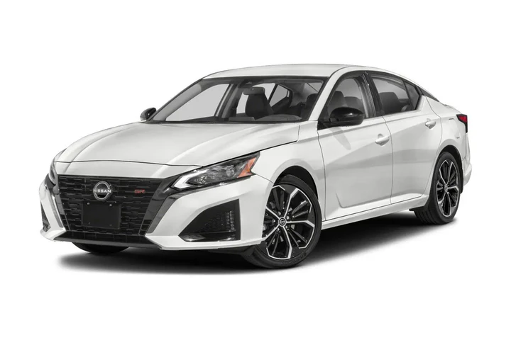 $24250 : Nissan Altima 2023 2.5 SR 4d image 1