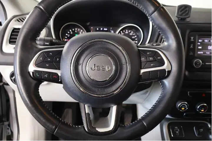 $12781 : Jeep Compass 2018 Latitude 4 image 3