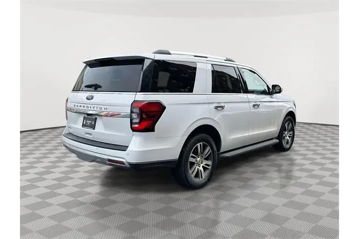 $38207 : Ford Expedition 2024 4x4 Lim image 3