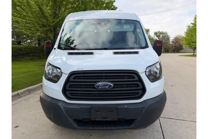$1 : 2019 Transit 250 image 8