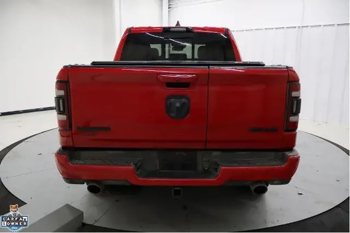 $33943 : Ram 1500 2021 4x4 Laramie 4d image 4