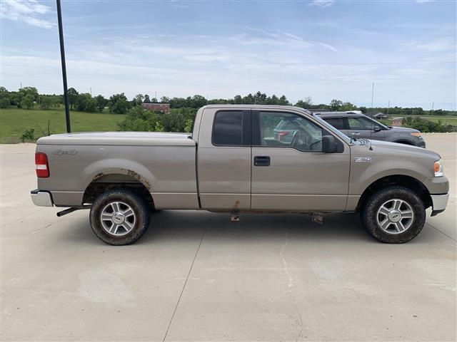 2005 F-150 Truck Super Cab V- image 4