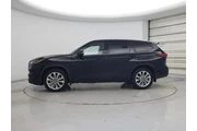 $37998 : Toyota Highlander 2022 AWD L thumbnail