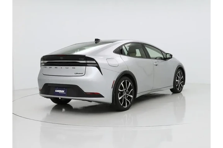 $31998 : Toyota Prius Prime 2024 XSE image 8