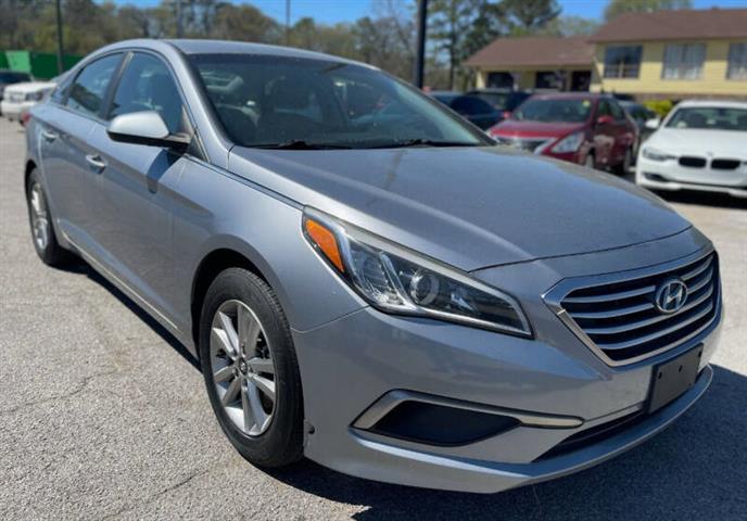 $7900 : 2016 Sonata image 3