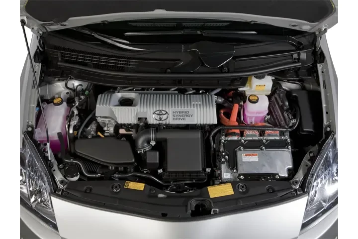 $6990 : 2011 Prius Two image 9