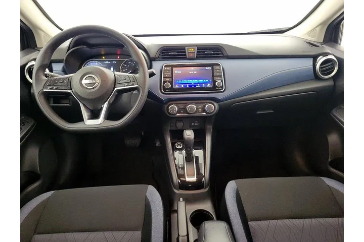 $17998 : Nissan Versa 2025 SV 4dr Sed image 9