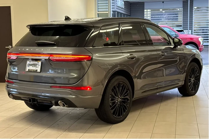 $39971 : Lincoln Corsair 2023 AWD Res image 4